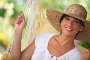 Невероятните ползи от слънцето за жени в менопауза