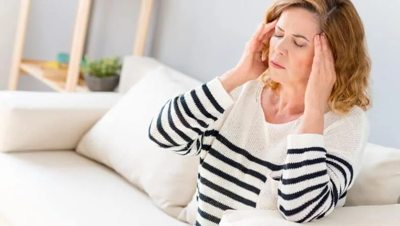 Главоболие при менопауза – ето природните решения!