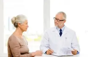Жени след менопауза – рискът от остеопороза е голям