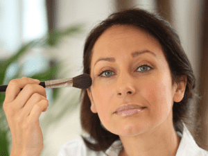 Здрава кожа при менопауза – какво включва оптималната грижа?