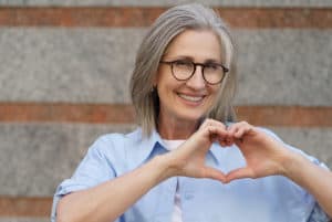 Менопауза и сърдечни проблеми – какво ни поставя в риск?