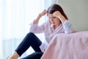 Емоционални промени при менопауза – как да ги разберем и овладеем?