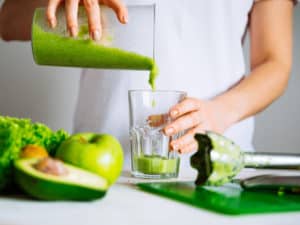 Хранене при менопаузата – кои храни носят ползи?