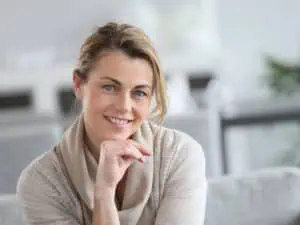 Причинява ли менопаузата напълняване?